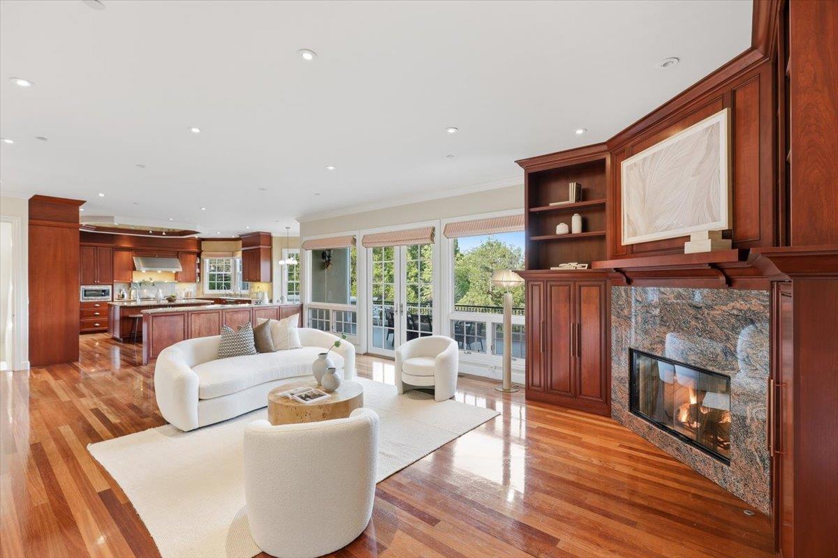 Detail Gallery Image 31 of 199 For 1215 Tournament Dr, Hillsborough,  CA 94010 - 7 Beds | 7/2 Baths