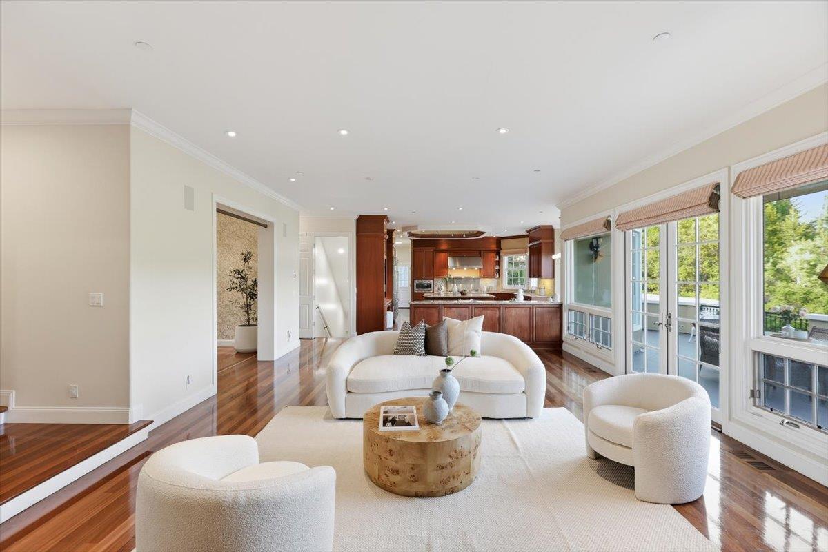 Detail Gallery Image 40 of 199 For 1215 Tournament Dr, Hillsborough,  CA 94010 - 7 Beds | 7/2 Baths