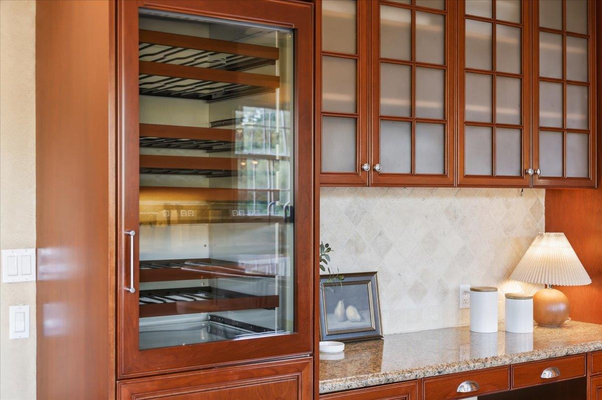 Detail Gallery Image 52 of 199 For 1215 Tournament Dr, Hillsborough,  CA 94010 - 7 Beds | 7/2 Baths