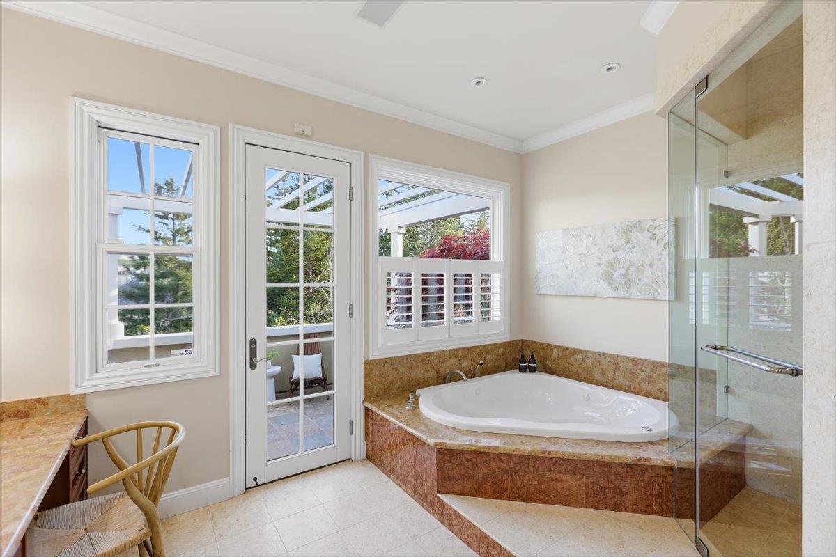Detail Gallery Image 77 of 199 For 1215 Tournament Dr, Hillsborough,  CA 94010 - 7 Beds | 7/2 Baths
