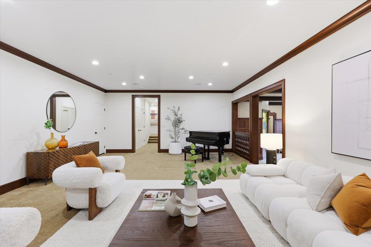 Detail Gallery Image 96 of 199 For 1215 Tournament Dr, Hillsborough,  CA 94010 - 7 Beds | 7/2 Baths