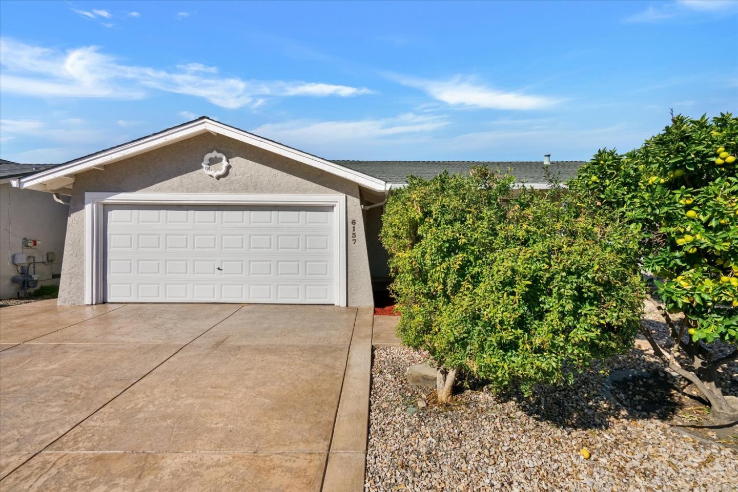 Detail Gallery Image 2 of 42 For 6137 Inglewood Dr, Pleasanton,  CA 94588 - 4 Beds | 2 Baths