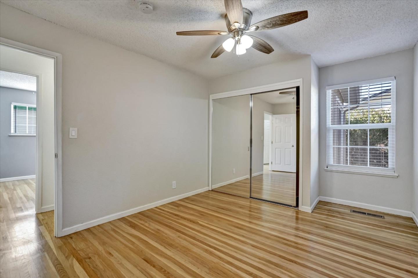 Detail Gallery Image 25 of 42 For 6137 Inglewood Dr, Pleasanton,  CA 94588 - 4 Beds | 2 Baths