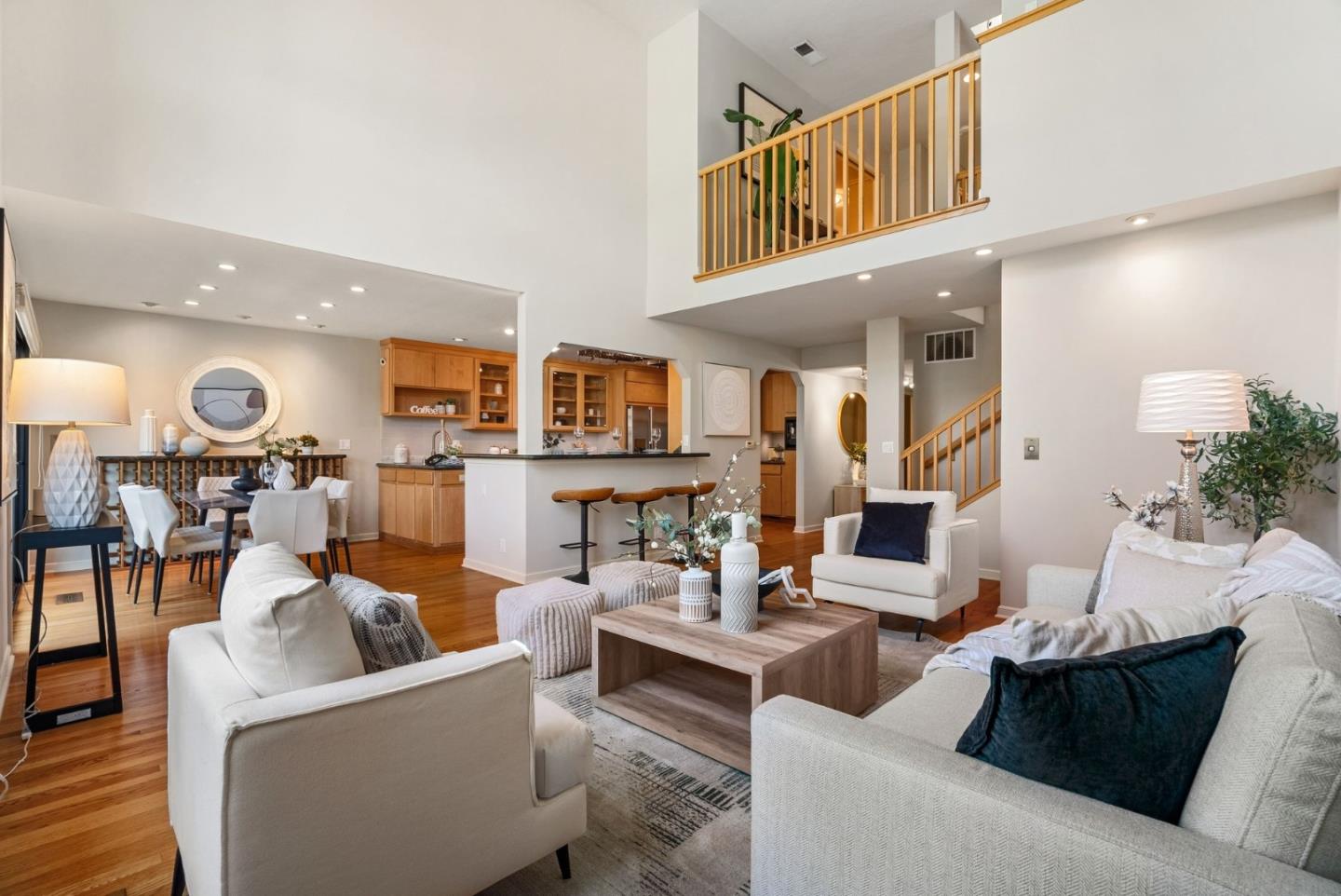 Detail Gallery Image 14 of 38 For 14676 Wild Berry Ln, Saratoga,  CA 95070 - 3 Beds | 2/1 Baths