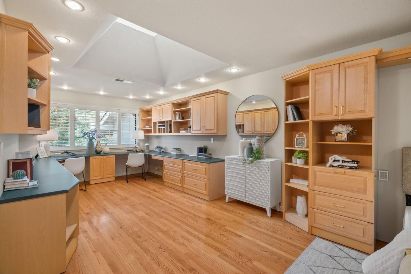 Detail Gallery Image 24 of 38 For 14676 Wild Berry Ln, Saratoga,  CA 95070 - 3 Beds | 2/1 Baths