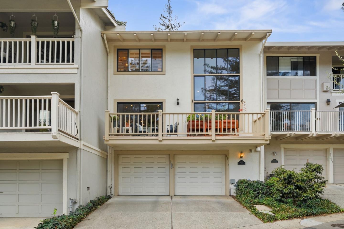 Detail Gallery Image 37 of 38 For 14676 Wild Berry Ln, Saratoga,  CA 95070 - 3 Beds | 2/1 Baths