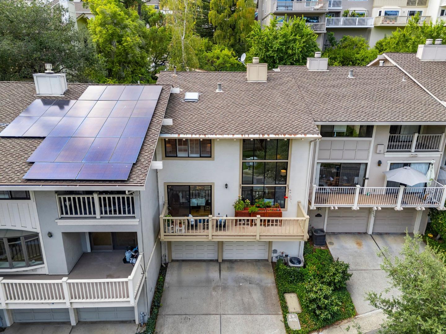 Detail Gallery Image 7 of 38 For 14676 Wild Berry Ln, Saratoga,  CA 95070 - 3 Beds | 2/1 Baths