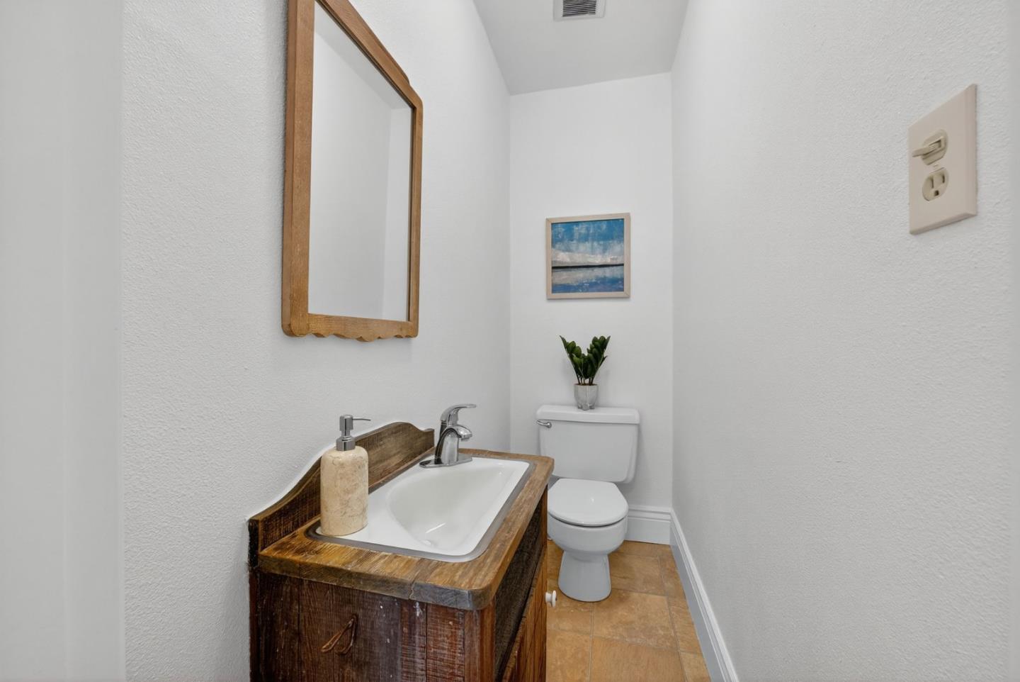 Detail Gallery Image 22 of 49 For 1087 Merle Ave, San Jose,  CA 95125 - 3 Beds | 1/1 Baths
