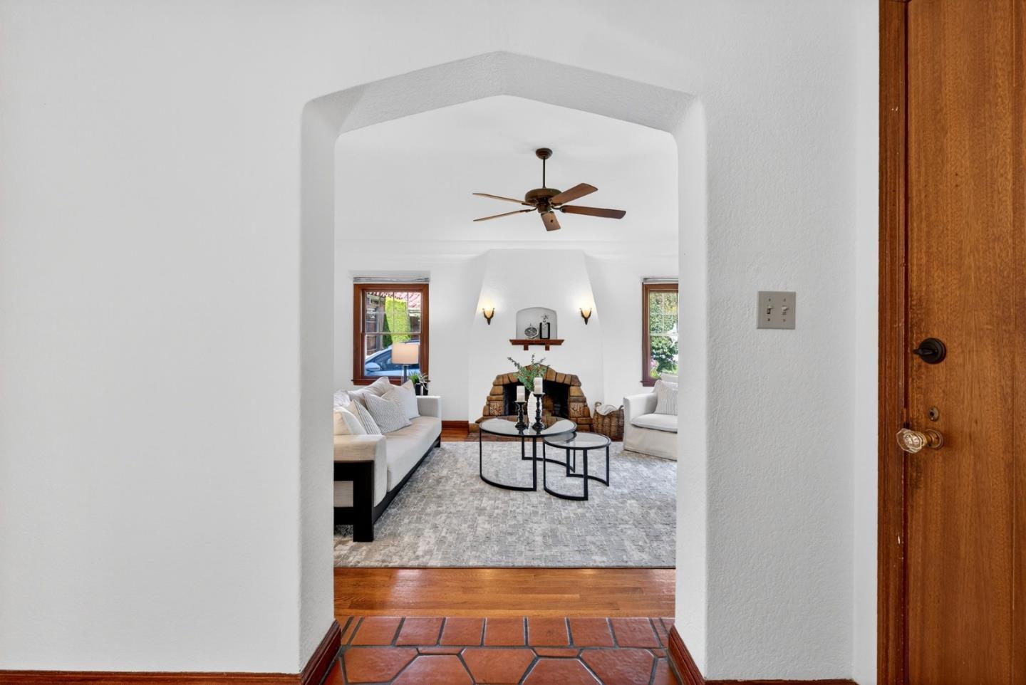 Detail Gallery Image 3 of 49 For 1087 Merle Ave, San Jose,  CA 95125 - 3 Beds | 1/1 Baths