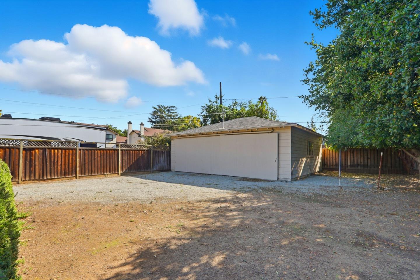 Detail Gallery Image 20 of 26 For 3216 Bluebird Dr, San Jose,  CA 95117 - 2 Beds | 1 Baths