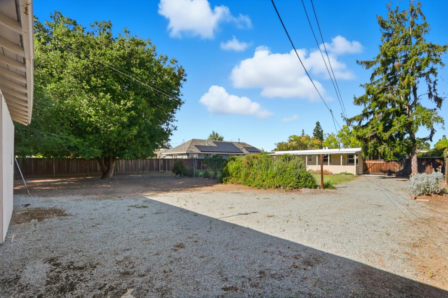 Detail Gallery Image 23 of 26 For 3216 Bluebird Dr, San Jose,  CA 95117 - 2 Beds | 1 Baths