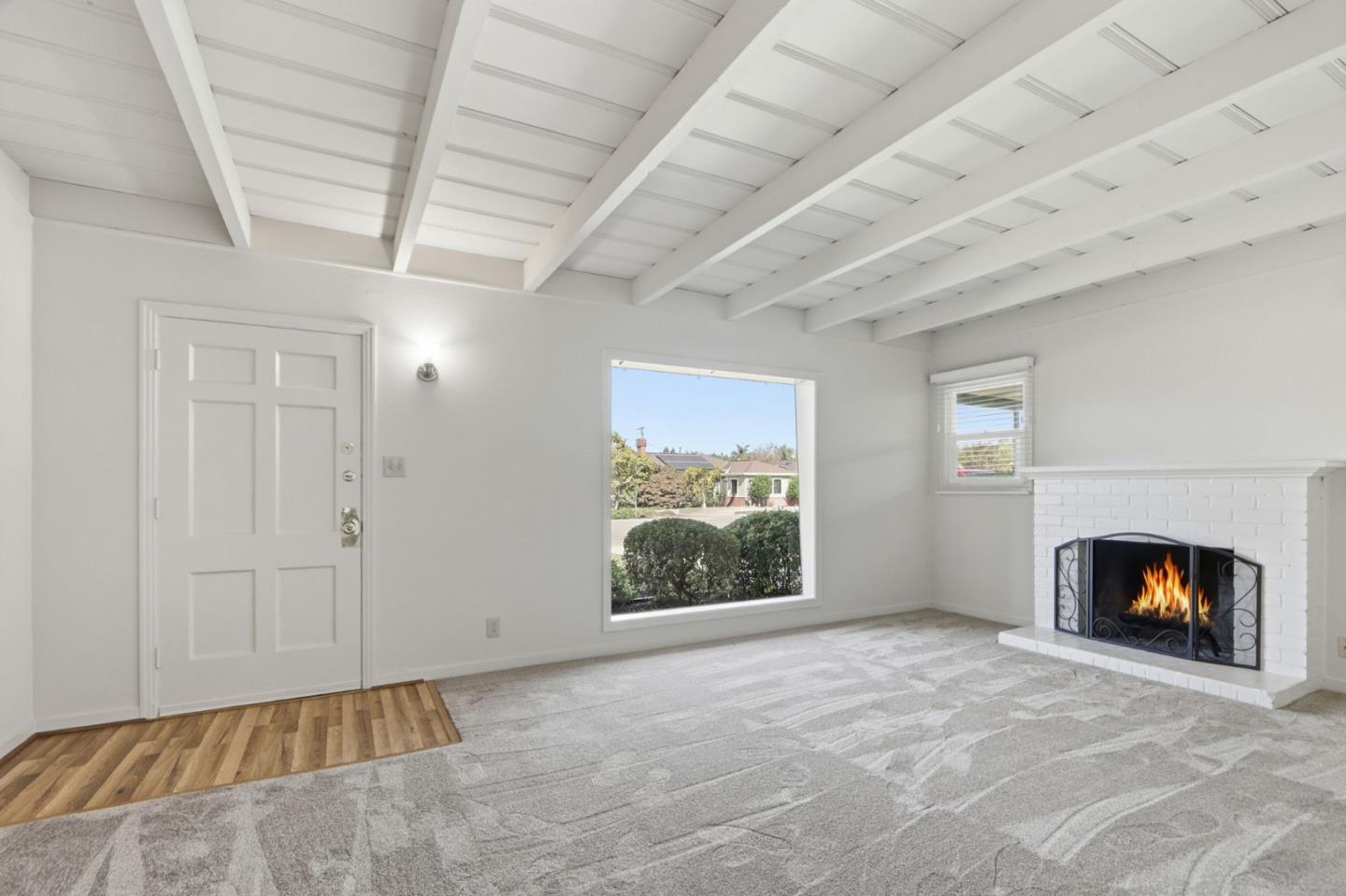 Detail Gallery Image 6 of 26 For 3216 Bluebird Dr, San Jose,  CA 95117 - 2 Beds | 1 Baths