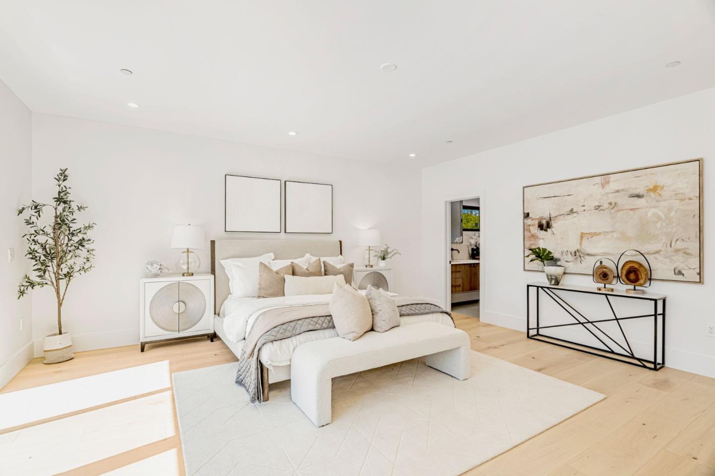 Detail Gallery Image 44 of 125 For 1879 Hull Ave, Redwood City,  CA 94061 - 6 Beds | 6/1 Baths