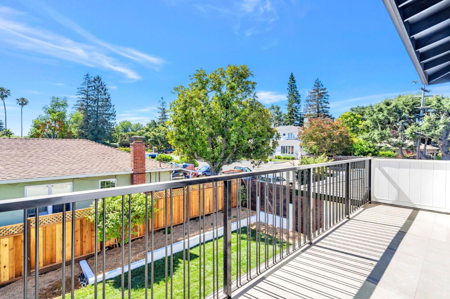 Detail Gallery Image 79 of 125 For 1879 Hull Ave, Redwood City,  CA 94061 - 6 Beds | 6/1 Baths