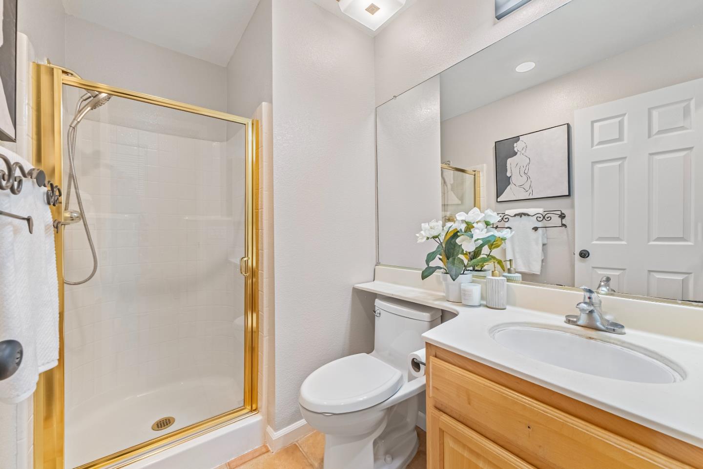 Detail Gallery Image 16 of 32 For 6165 Lavendula Way, San Jose,  CA 95119 - 3 Beds | 3 Baths