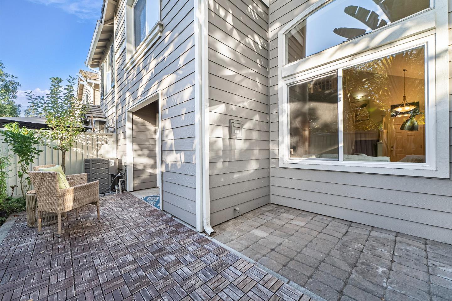 Detail Gallery Image 19 of 32 For 6165 Lavendula Way, San Jose,  CA 95119 - 3 Beds | 3 Baths