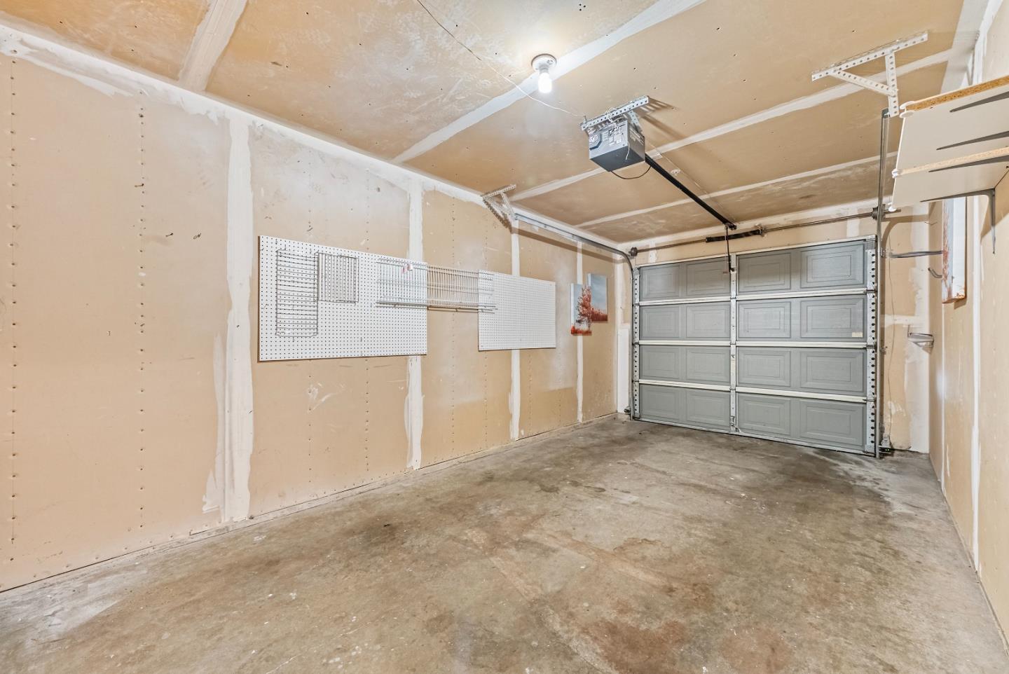 Detail Gallery Image 20 of 32 For 6165 Lavendula Way, San Jose,  CA 95119 - 3 Beds | 3 Baths