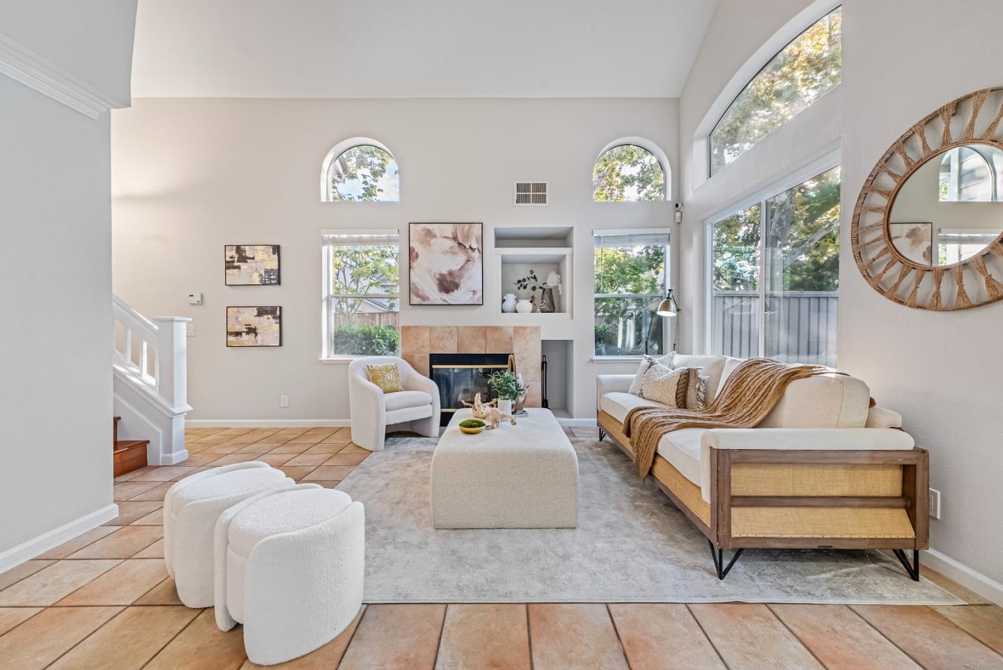 Detail Gallery Image 3 of 32 For 6165 Lavendula Way, San Jose,  CA 95119 - 3 Beds | 3 Baths