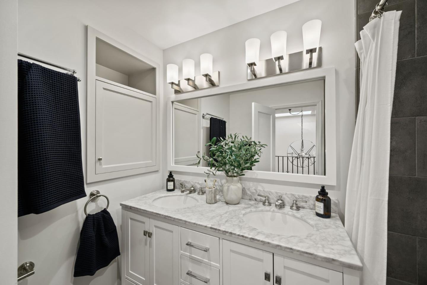 Detail Gallery Image 24 of 60 For 670 Edgewood Rd, San Mateo,  CA 94402 - 5 Beds | 4 Baths