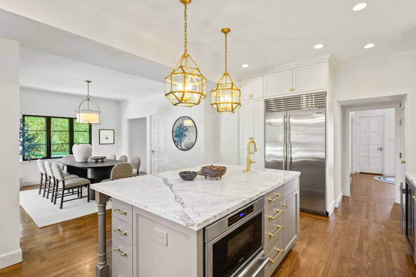 Detail Gallery Image 7 of 60 For 670 Edgewood Rd, San Mateo,  CA 94402 - 5 Beds | 4 Baths