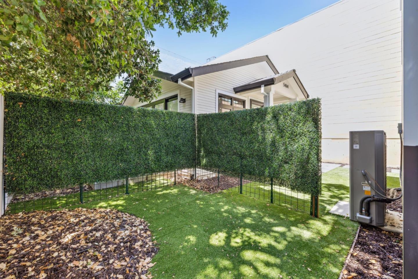 Detail Gallery Image 43 of 61 For 546 Oxford Ave, Palo Alto,  CA 94306 - 3 Beds | 2/1 Baths