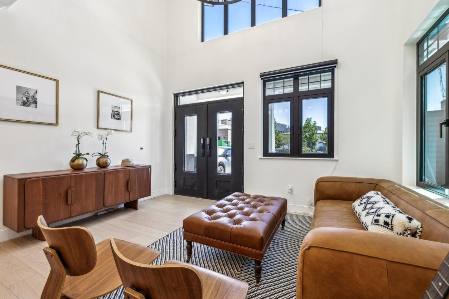 Detail Gallery Image 9 of 61 For 546 Oxford Ave, Palo Alto,  CA 94306 - 3 Beds | 2/1 Baths