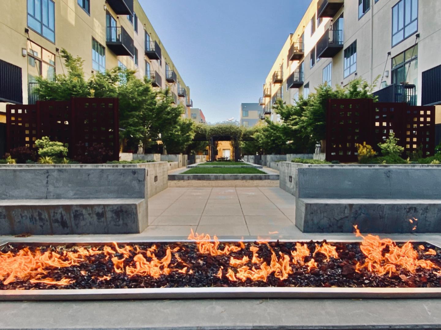 Detail Gallery Image 27 of 42 For 88 Bush St #3152,  San Jose,  CA 95126 - 1 Beds | 1 Baths