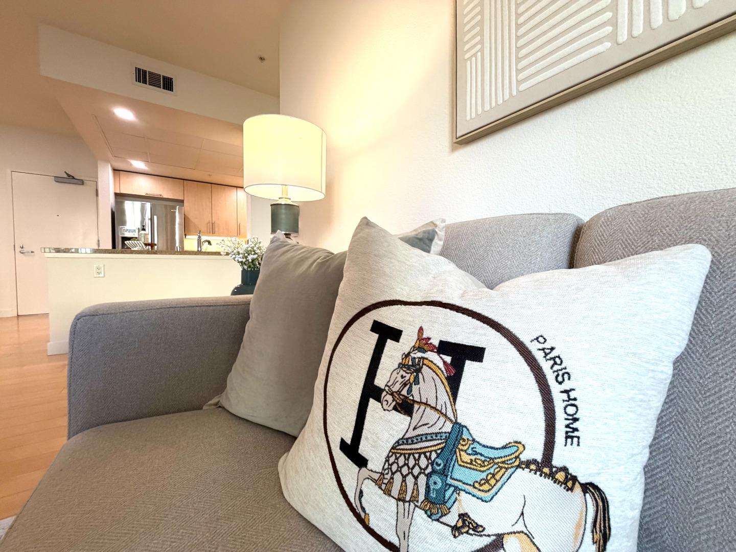 Detail Gallery Image 4 of 42 For 88 Bush St #3152,  San Jose,  CA 95126 - 1 Beds | 1 Baths