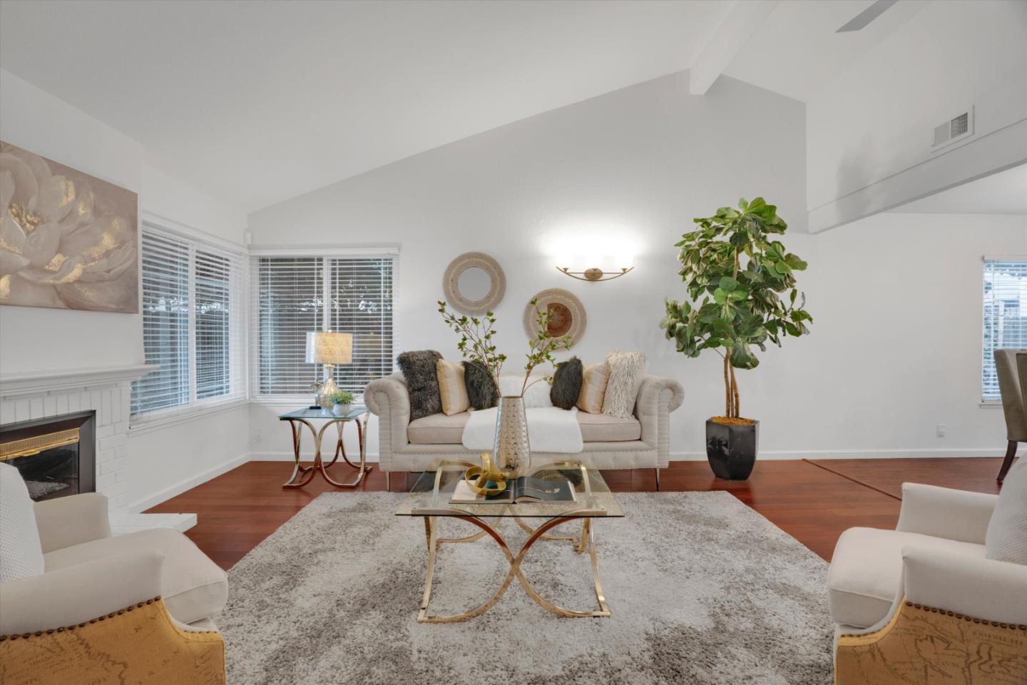 Detail Gallery Image 12 of 41 For 3305 San Carlos Way, Union City,  CA 94587 - 5 Beds | 2/1 Baths