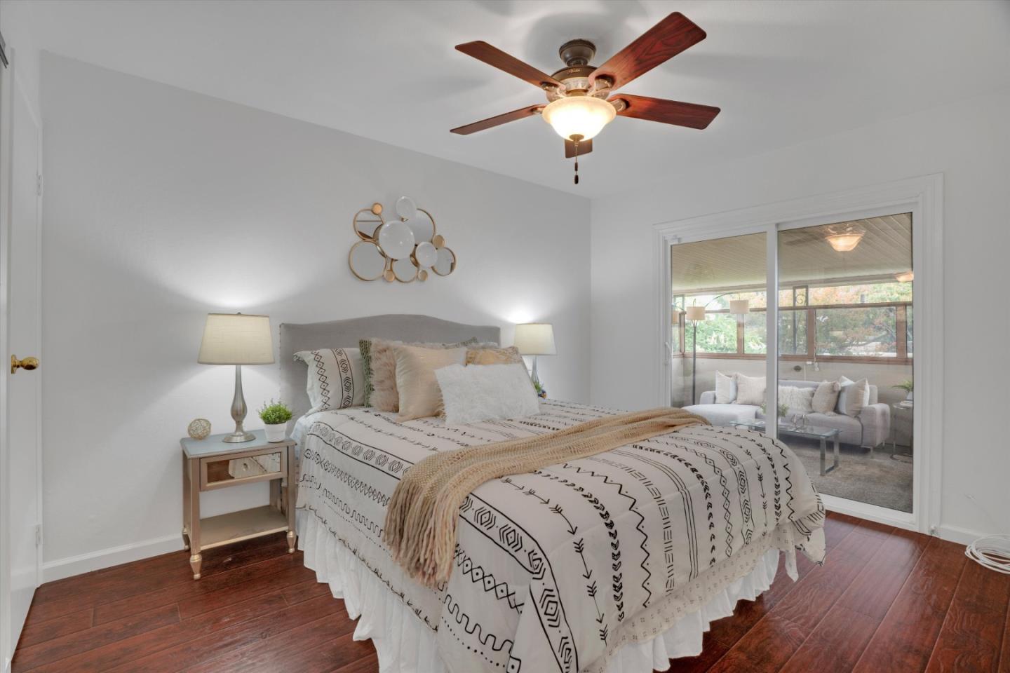 Detail Gallery Image 19 of 41 For 3305 San Carlos Way, Union City,  CA 94587 - 5 Beds | 2/1 Baths