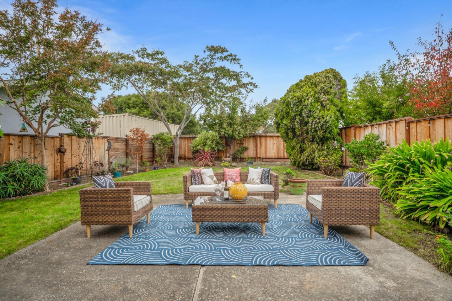 Detail Gallery Image 28 of 41 For 3305 San Carlos Way, Union City,  CA 94587 - 5 Beds | 2/1 Baths