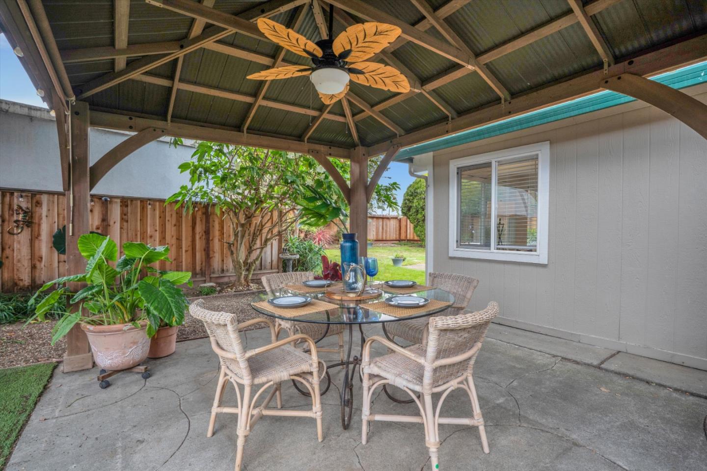 Detail Gallery Image 30 of 41 For 3305 San Carlos Way, Union City,  CA 94587 - 5 Beds | 2/1 Baths