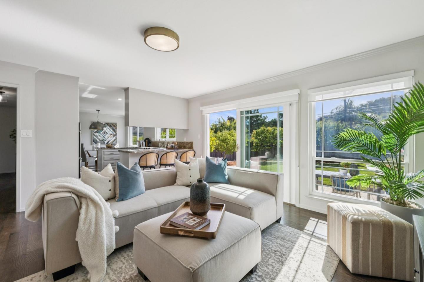 Detail Gallery Image 20 of 59 For 705 Melissa Ct, San Mateo,  CA 94402 - 4 Beds | 2/1 Baths