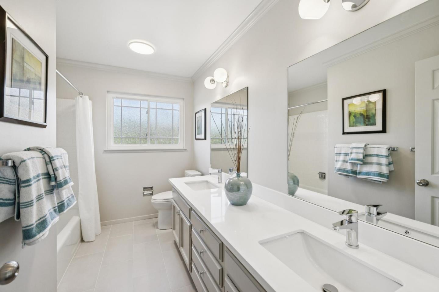 Detail Gallery Image 49 of 59 For 705 Melissa Ct, San Mateo,  CA 94402 - 4 Beds | 2/1 Baths