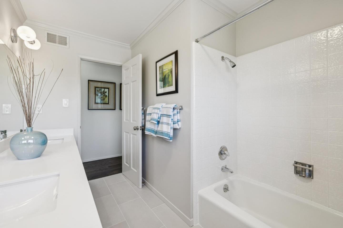 Detail Gallery Image 50 of 59 For 705 Melissa Ct, San Mateo,  CA 94402 - 4 Beds | 2/1 Baths