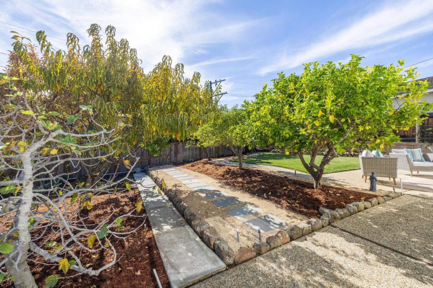 Detail Gallery Image 58 of 59 For 705 Melissa Ct, San Mateo,  CA 94402 - 4 Beds | 2/1 Baths