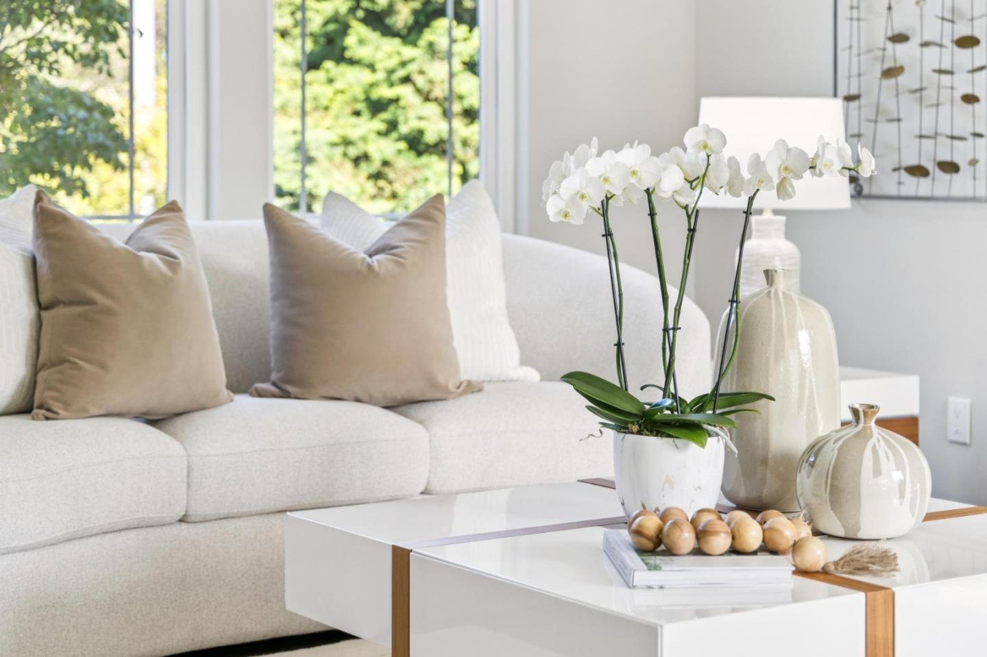 Detail Gallery Image 9 of 59 For 705 Melissa Ct, San Mateo,  CA 94402 - 4 Beds | 2/1 Baths