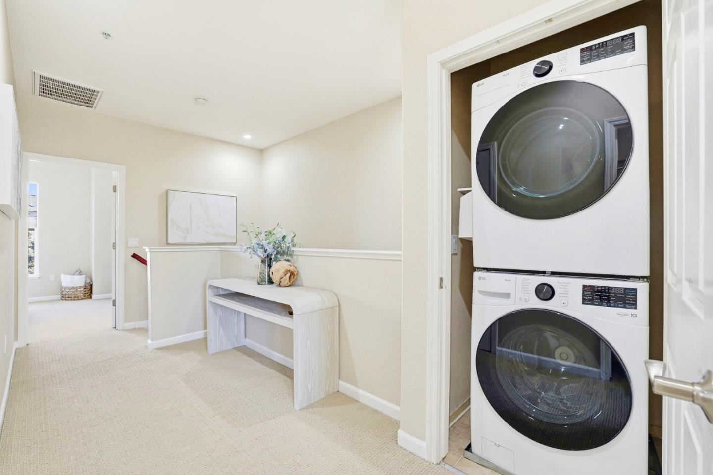 Detail Gallery Image 21 of 31 For 89 Esfahan Dr, San Jose,  CA 95111 - 3 Beds | 2/1 Baths