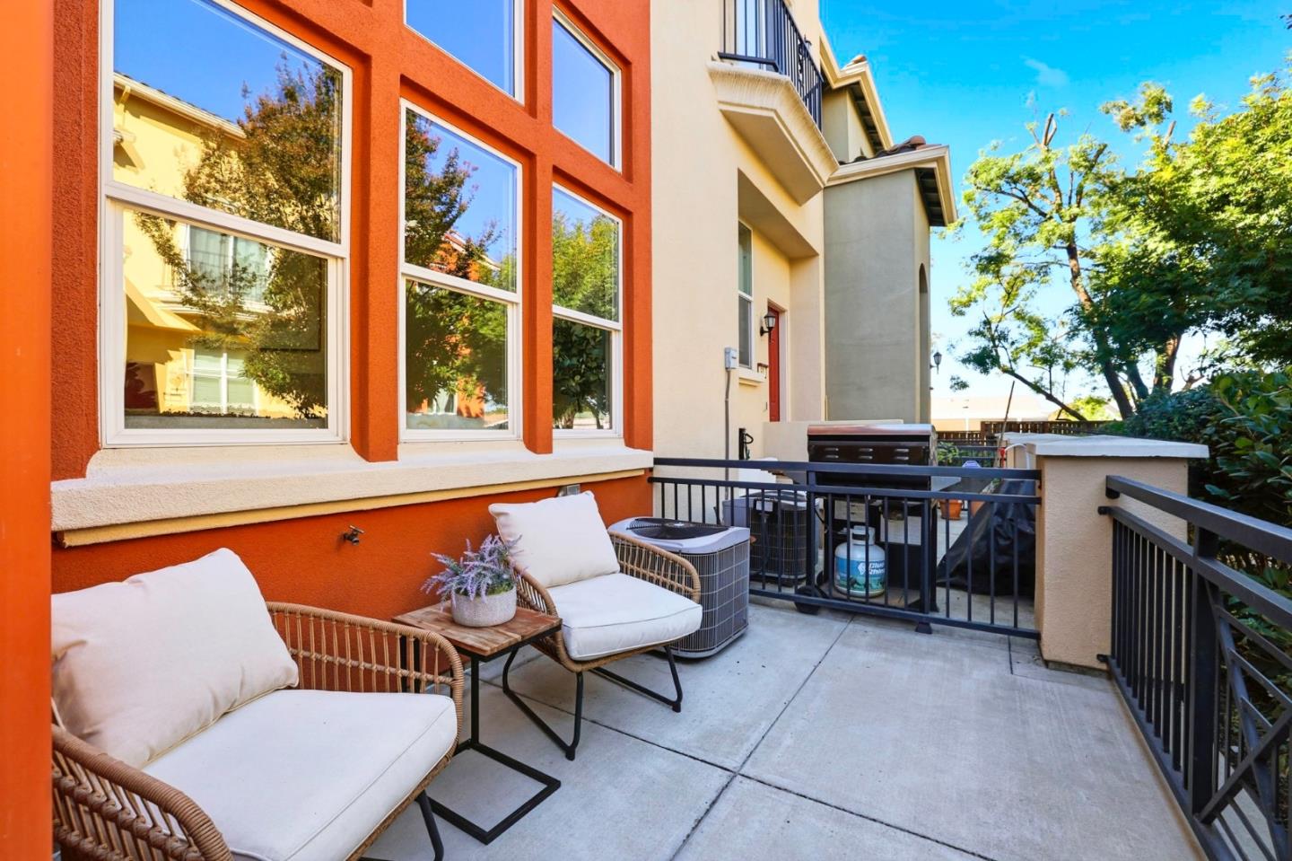 Detail Gallery Image 25 of 31 For 89 Esfahan Dr, San Jose,  CA 95111 - 3 Beds | 2/1 Baths