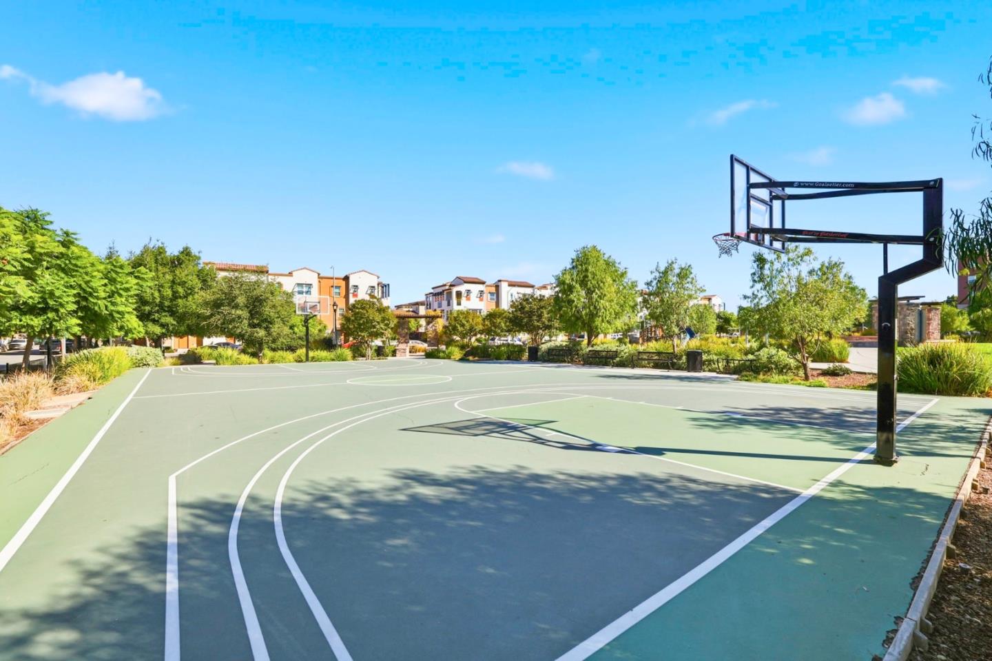 Detail Gallery Image 30 of 31 For 89 Esfahan Dr, San Jose,  CA 95111 - 3 Beds | 2/1 Baths