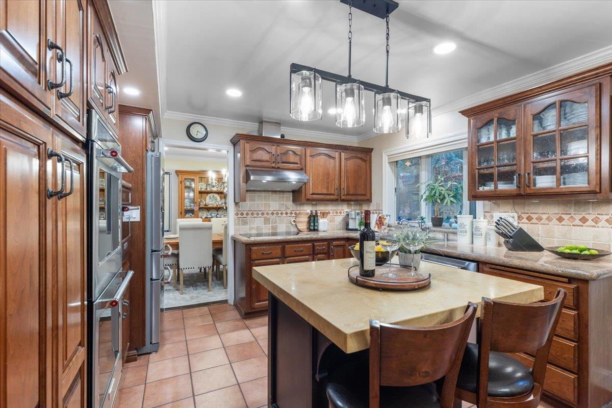 Detail Gallery Image 14 of 48 For 434 Devon Ct, San Ramon,  CA 94583 - 4 Beds | 2/1 Baths