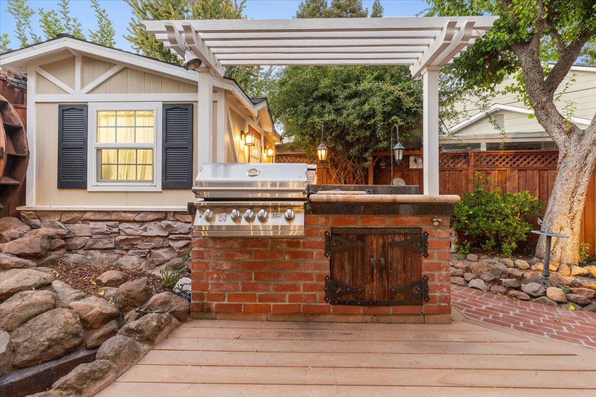 Detail Gallery Image 36 of 48 For 434 Devon Ct, San Ramon,  CA 94583 - 4 Beds | 2/1 Baths