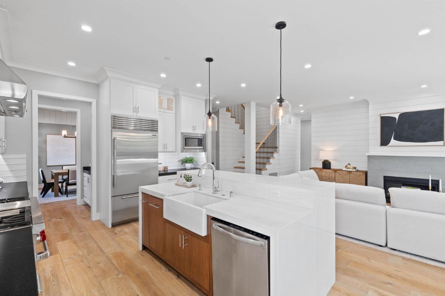 Detail Gallery Image 10 of 33 For 1144 Mckinley St, Redwood City,  CA 94061 - 4 Beds | 3/1 Baths