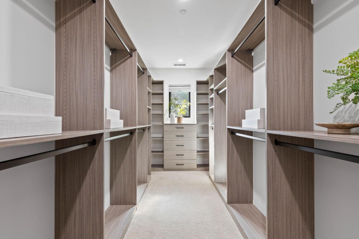 Detail Gallery Image 22 of 33 For 1144 Mckinley St, Redwood City,  CA 94061 - 4 Beds | 3/1 Baths