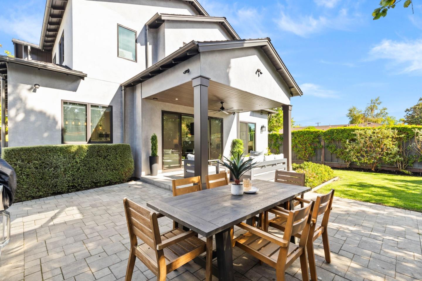 Detail Gallery Image 29 of 33 For 1144 Mckinley St, Redwood City,  CA 94061 - 4 Beds | 3/1 Baths