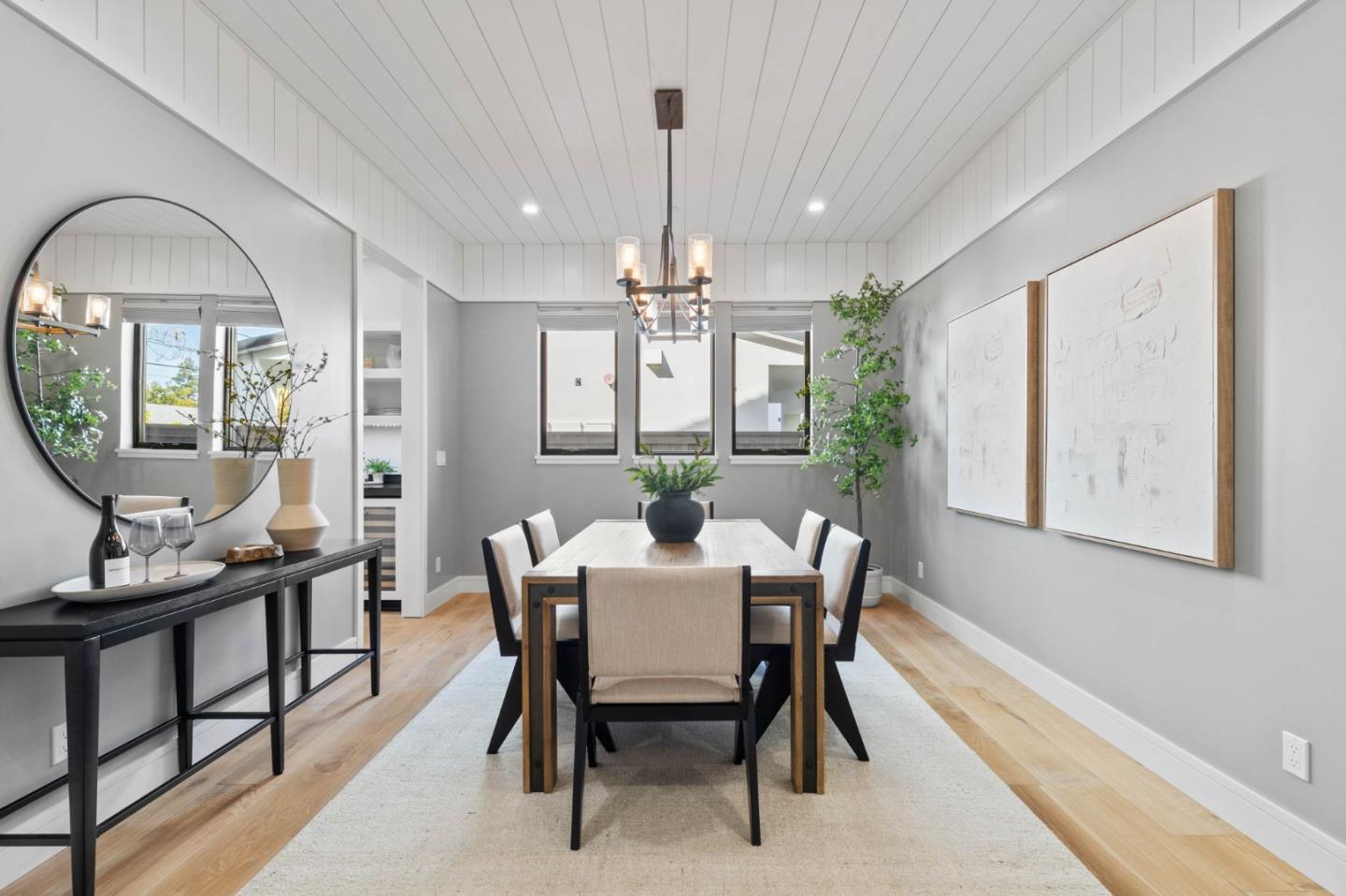 Detail Gallery Image 5 of 33 For 1144 Mckinley St, Redwood City,  CA 94061 - 4 Beds | 3/1 Baths