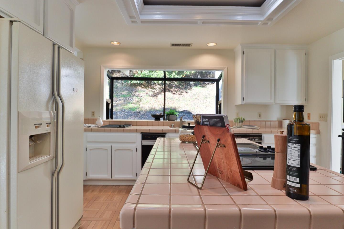 Detail Gallery Image 18 of 100 For 16669 Walter Breton Dr, Morgan Hill,  CA 95037 - 4 Beds | 3 Baths