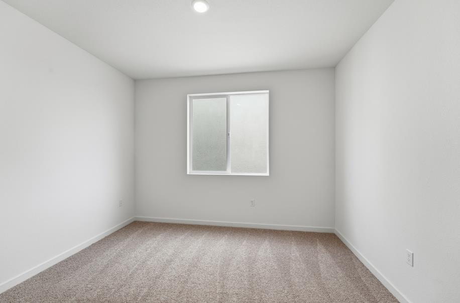 Detail Gallery Image 18 of 26 For 130 Dogwood Ct, Hollister,  CA 95023 - 4 Beds | 3 Baths