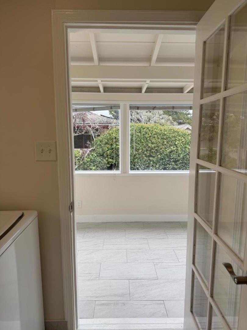 Detail Gallery Image 31 of 34 For 429 Larkin St a,  Monterey,  CA 93940 - 3 Beds | 1/1 Baths