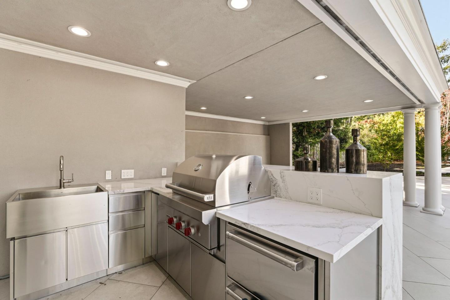 Detail Gallery Image 47 of 57 For 261 Camino Al Lago, Atherton,  CA 94027 - 6 Beds | 6/1 Baths